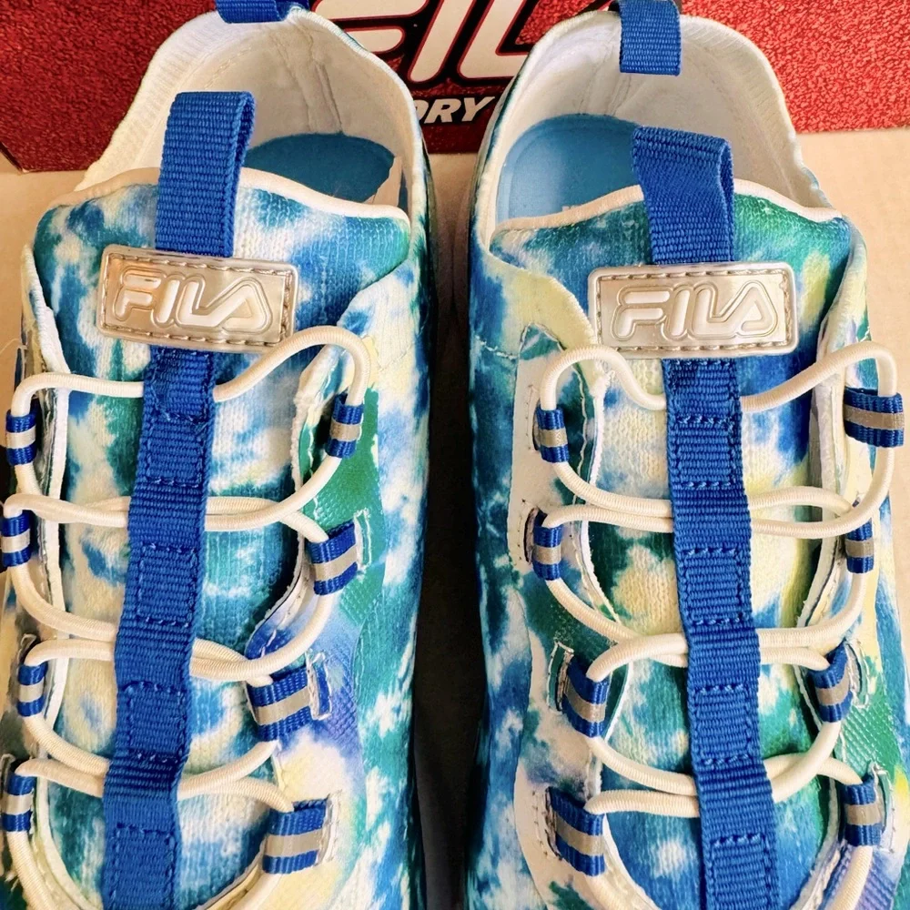 New with Box Fila Blue tie dye Skyway 2.0 running shoe.Brand new.Size 9W